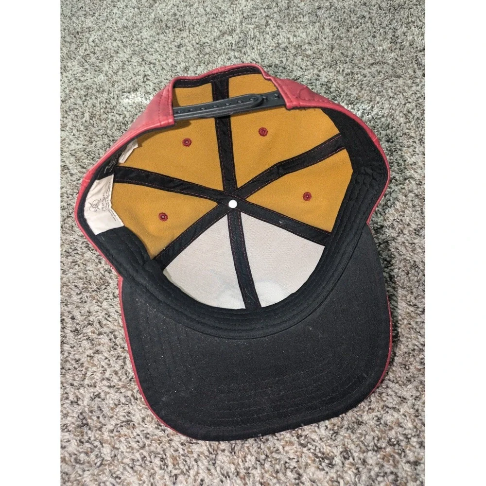 The Flash DC Comics Faux Leather Red Snapback‎ Cap DC Comics Superheroes 2019